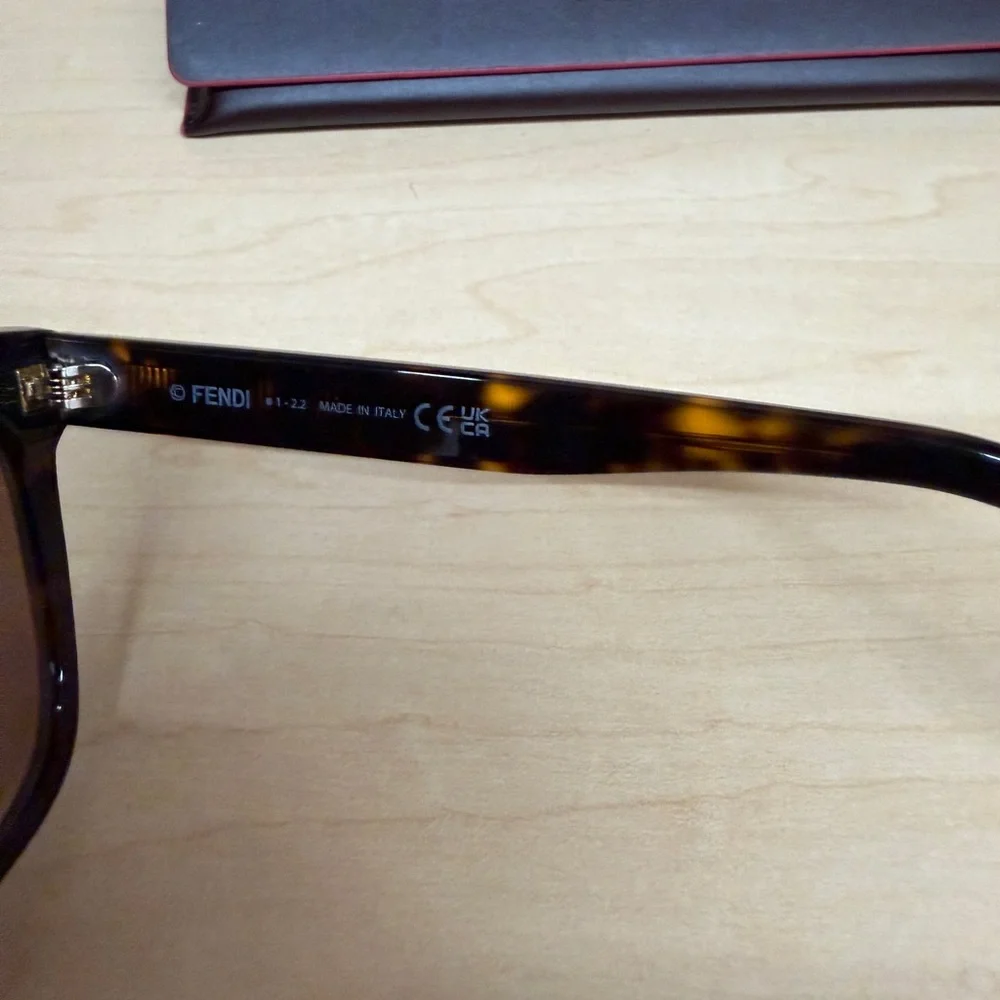 Fendi Brown Tortoiseshell Square Gradient Sunglasses